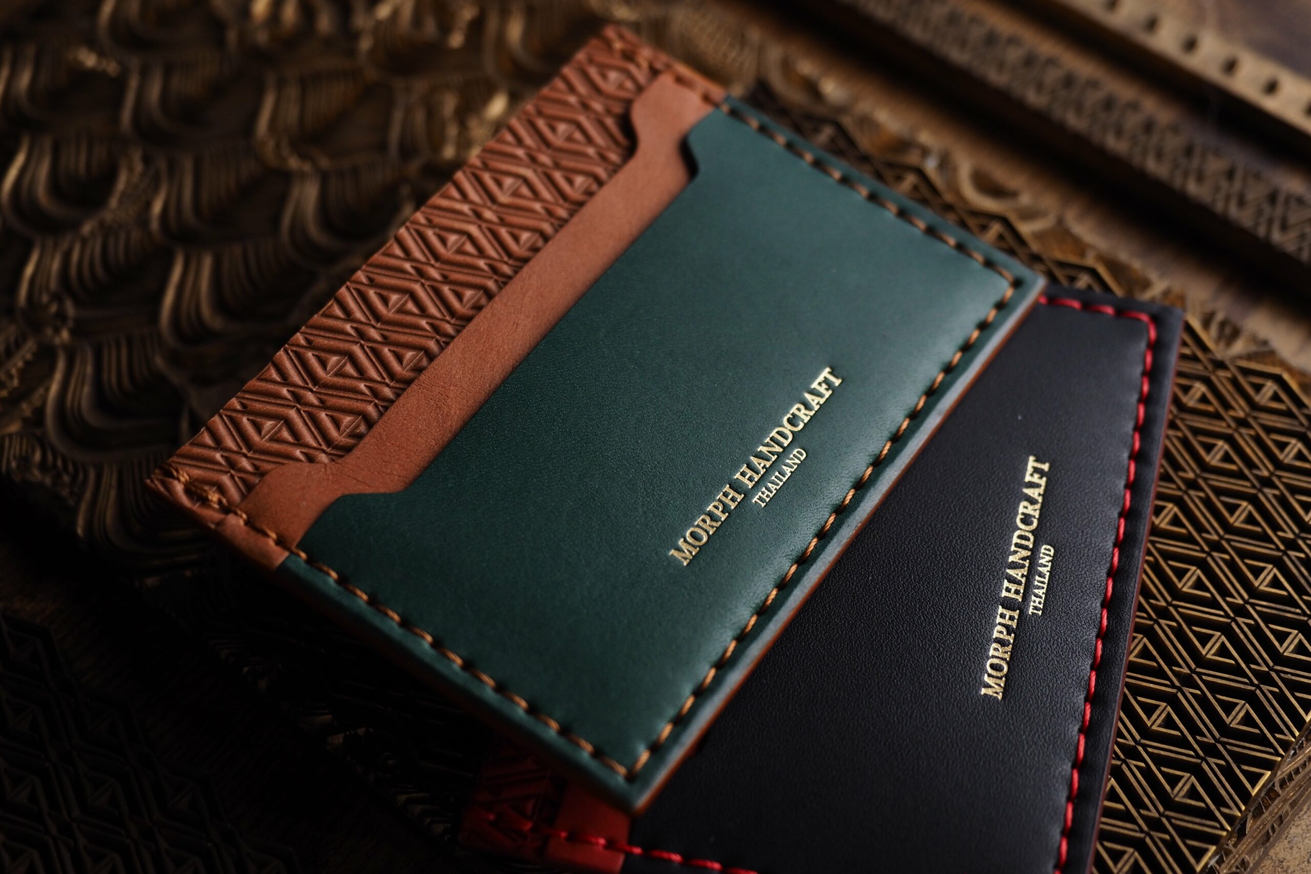 4 Card Slots - Image 4