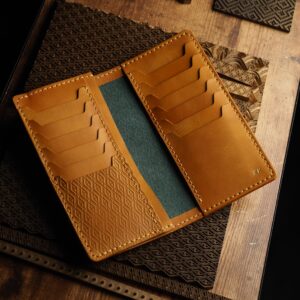 long wallet