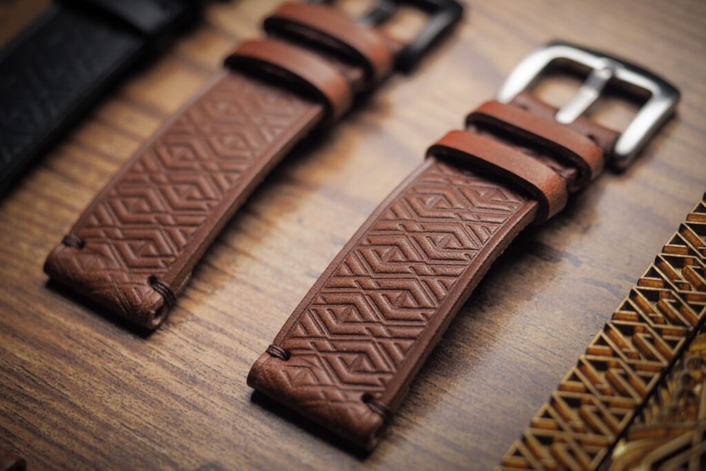 Wholesale Stylish Leather 20 mm Wristwatch Strap 67621ST-ZZ-D012CR-02_K0004965 main image 0